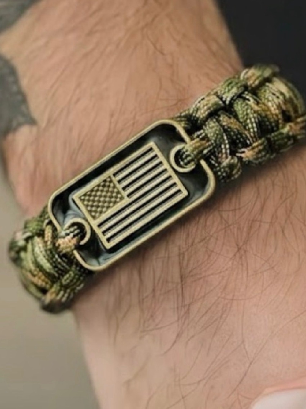 Tactical Heritage Paracord Survival Bracelet Green Camouflage